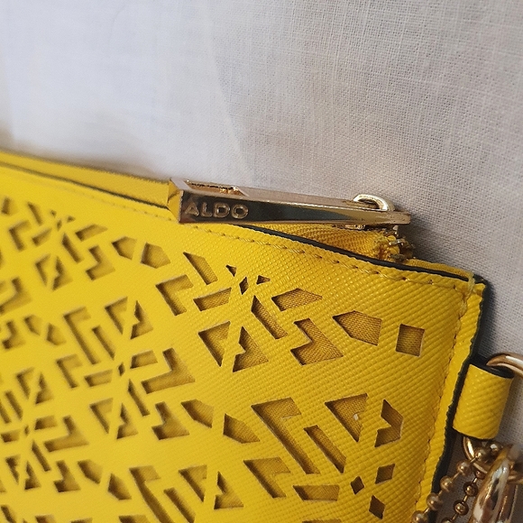 SOLD - Aldo Like-New Yellow Bag / Clutch - Picture 2 of 6